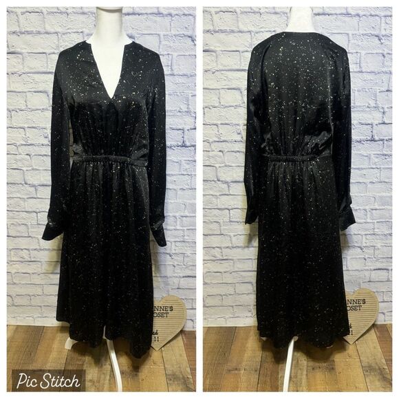 VINCE
Constellation Print Poet Dress - Picture 3 of 13